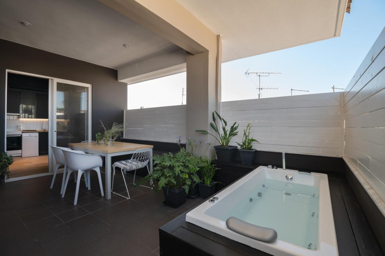 City'S Best-Kept Secret, Eclectic & Luxe Getaway Kalamata Exterior photo