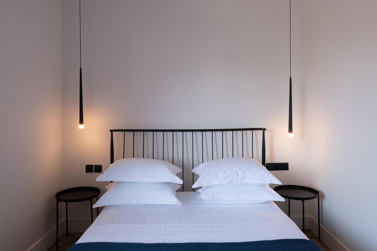 City'S Best-Kept Secret, Eclectic & Luxe Getaway Kalamata Exterior photo